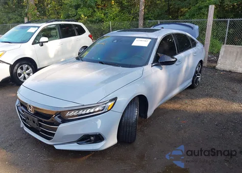 2021 Honda Accord Sport 2.0T z USA, uszkodzony, nr VIN 1HGCV2F30MA025381